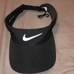 Nike visor